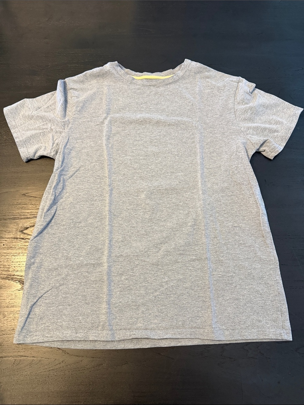 Hoevou boys  Heather Gray Crew Neck T-Shirt size 12/14